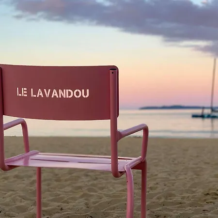 Select'sohome - Pour 4 Personnes Proche Des Commerces Et De La Du Lavandou Avec Parking Prive ! - Cap Azur Apartament